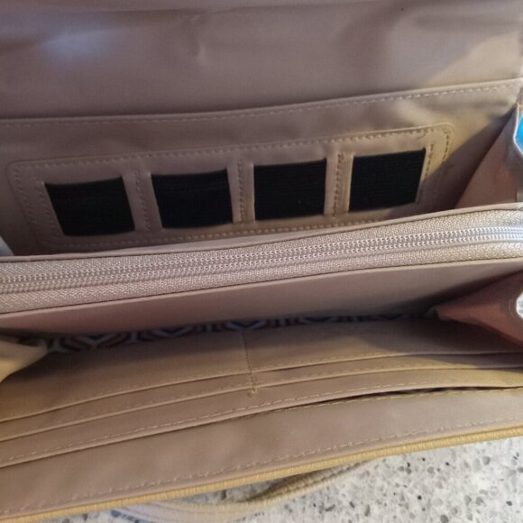 Franco Sarto - leather crossbody bag - beige - Picture 4 of 7